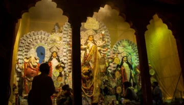 5 Unique Themes Exploring the Artistry of Durga Puja Pandal Decorations