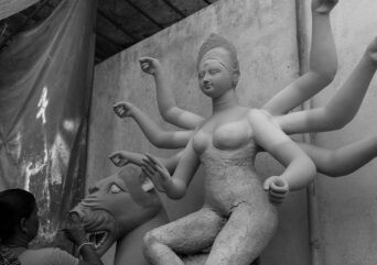 Barsul Bonedi Barir Puja Parikrama 2024: The Must-Visit Pandals